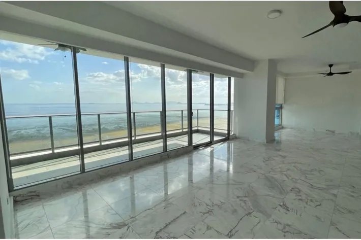 Venta de apartamento en PH Regalia, Costa del Este