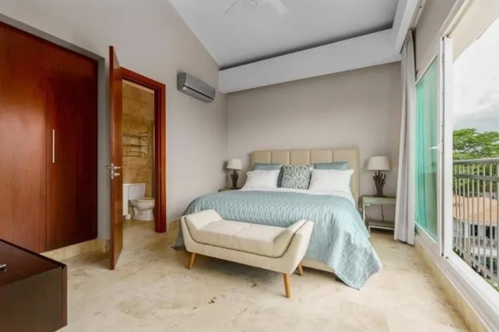 Se Alquila Penthouse en Punta Barco Village, San Carlos