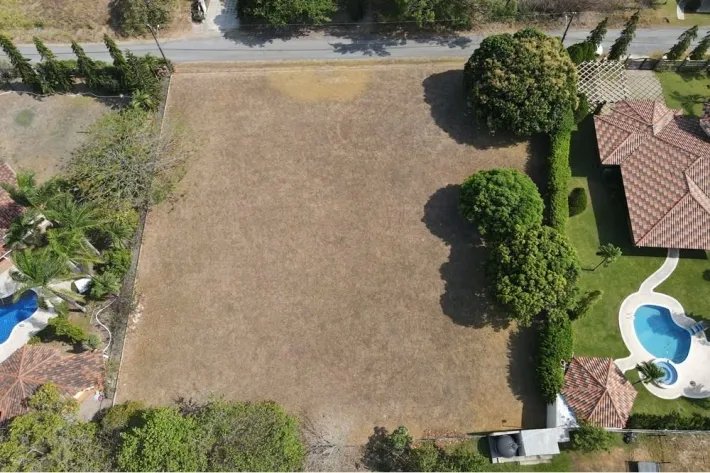 Lands for sale at Club de Golf, Coronado, Chame