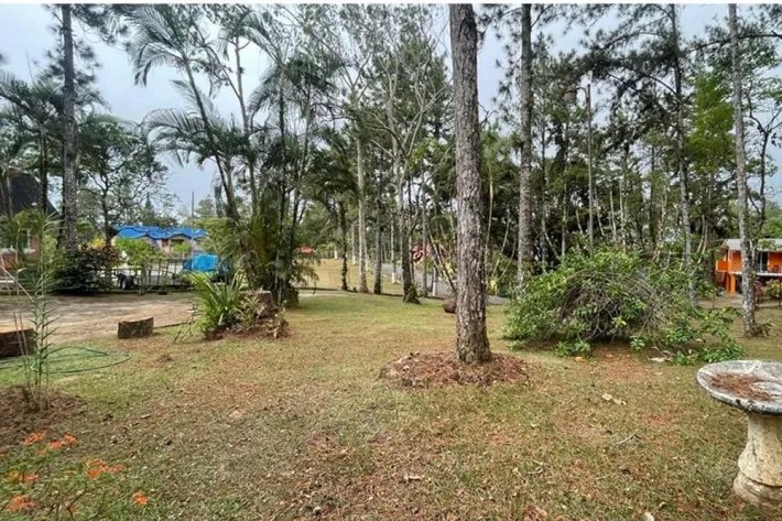 Se vende terreno con cabaña en Altos de Cerro Azul, Chilibre