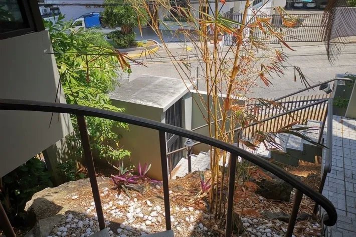 Venta de casa en esquina en Punta Paitilla, Panamá