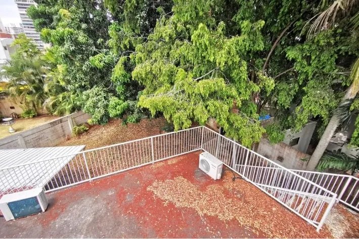 Venta de casa con terreno en Punta Paitilla, Panamá