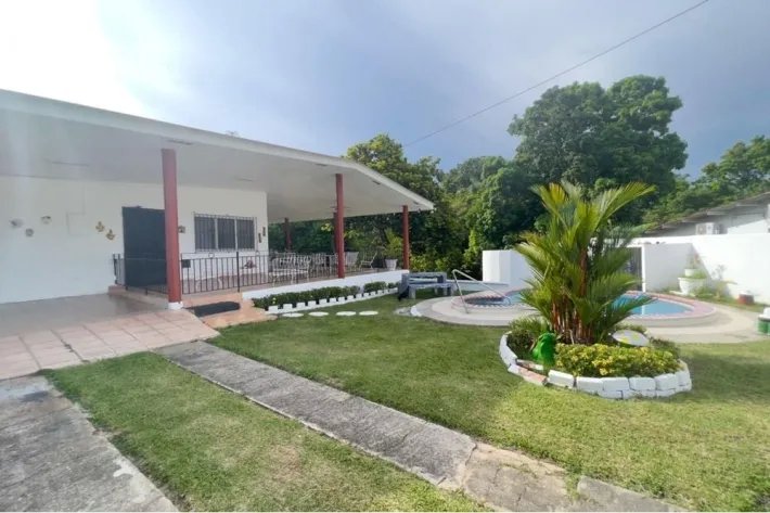 Se vende casa en Coronado, Chame
