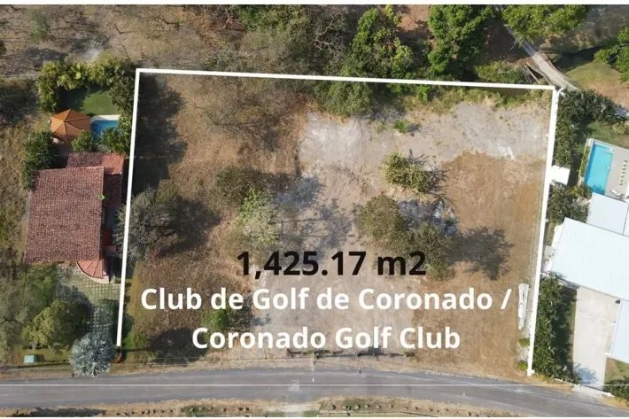 Se vende lote de terreno en Club de Golf de Coronado