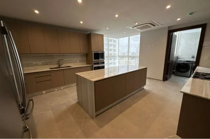 Alquiler de apartamento en The Towers, Punta Paitilla