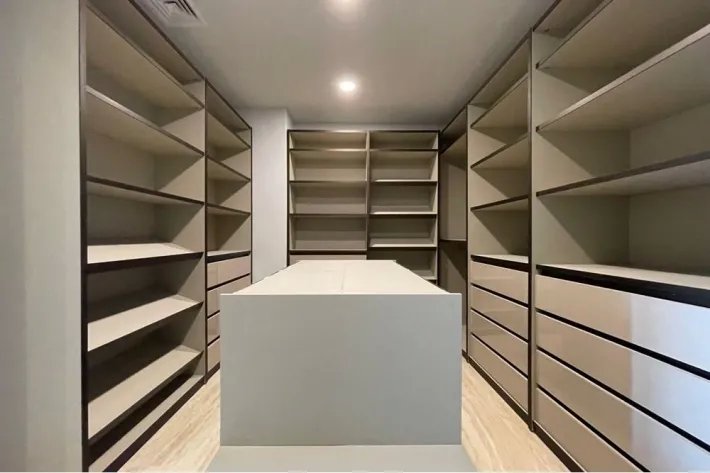 Alquiler de apartamento amoblado en The Towers, Punta Paitilla