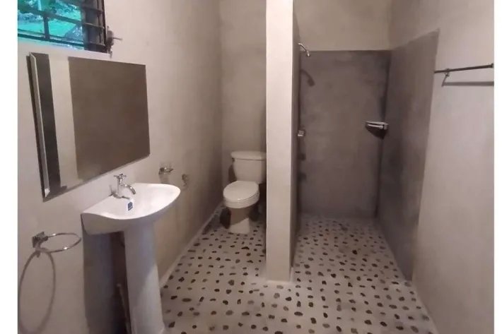 Venta de Terreno con casa de pesca en Puerto Piña, Darién