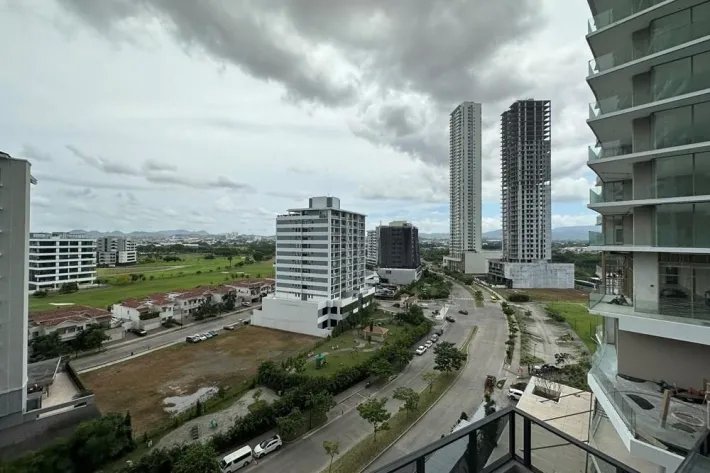 Venta Apartamento en Empire Residences, Santa Maria Golf  Country Club