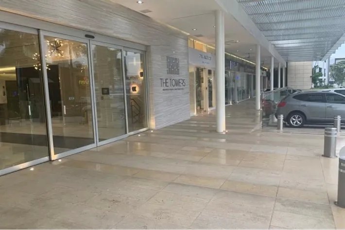 Office for rent at The Towers Business Plaza, San Francisco