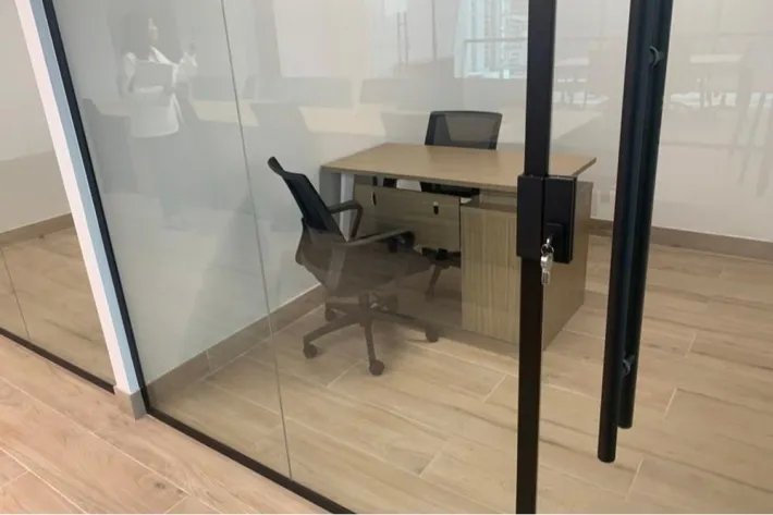 Equipped office for rent in Tower Bank, Calle 50