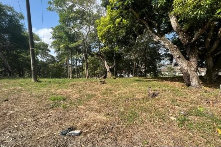 Se vende terreno en Albrook, Ancón