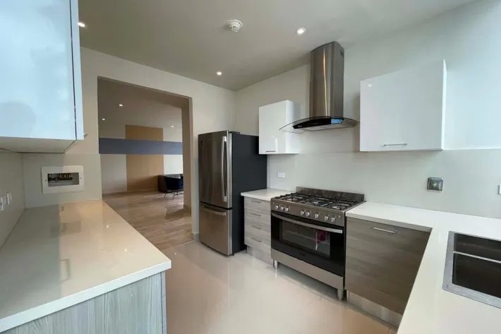 Alquiler de apartamento en Costa del Este, Panamá