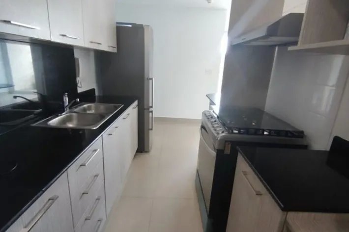 Se alquila apartamento en Condado del Rey