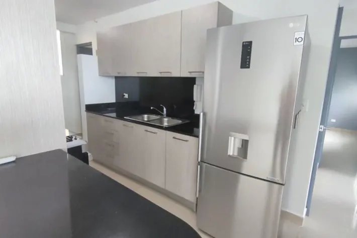 Se alquila apartamento en Condado del Rey