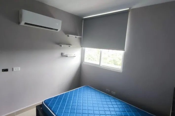 Se alquila apartamento en Condado del Rey