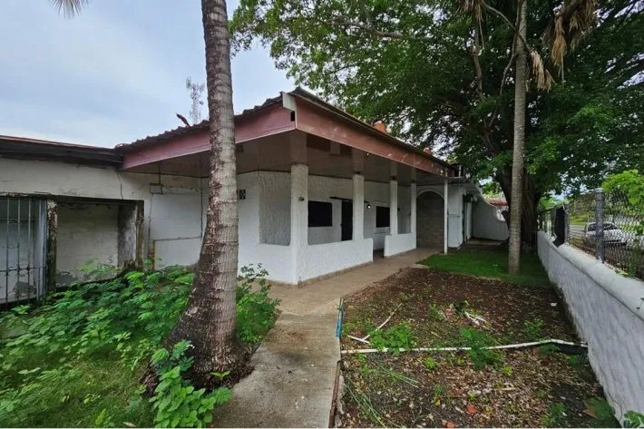 Venta de local comercial y terreno en Veracruz