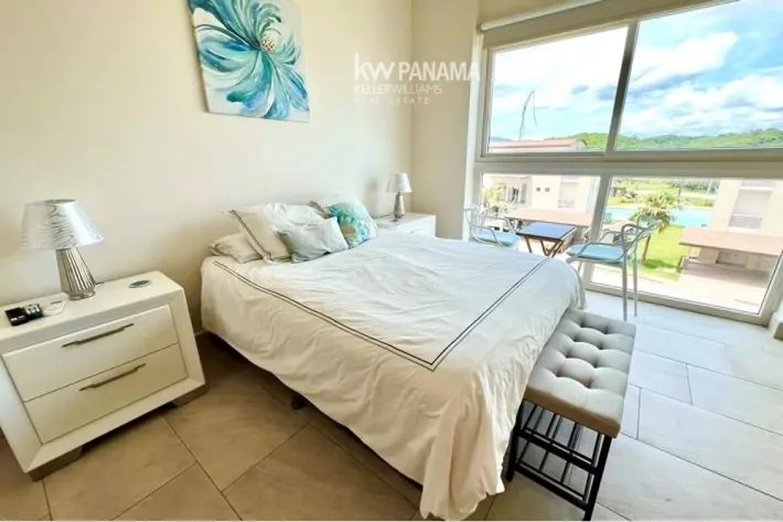 Pre-venta de apartamento en Playa Escondida Resort  Marina, Colón