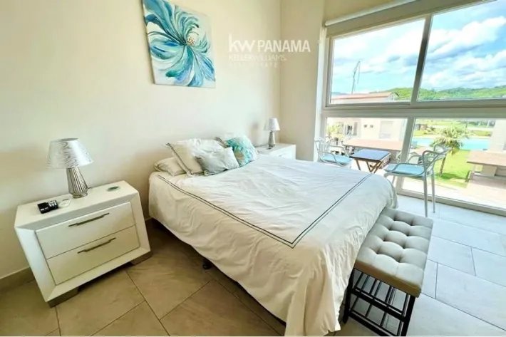 Pre-venta de apartamento en Playa Escondida Resort  Marina, Colón