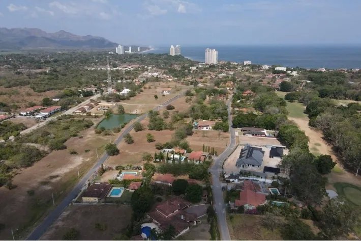 Se vende lote de terreno en Club de Golf, Coronado, Chame