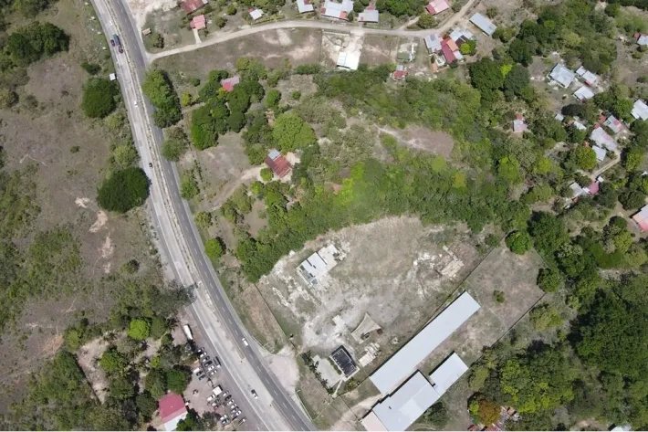 Alquiler de terreno y estructura en El Coco, Penonomé