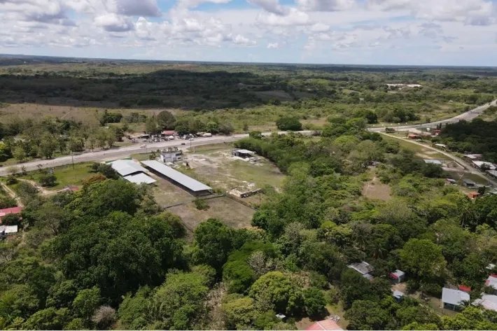 Alquiler de terreno y estructura en El Coco, Penonomé