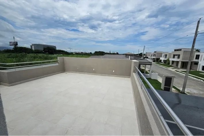 House for sale in Villa Sur, Costa Sur