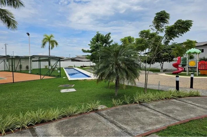 House for sale in Villa Sur, Costa Sur