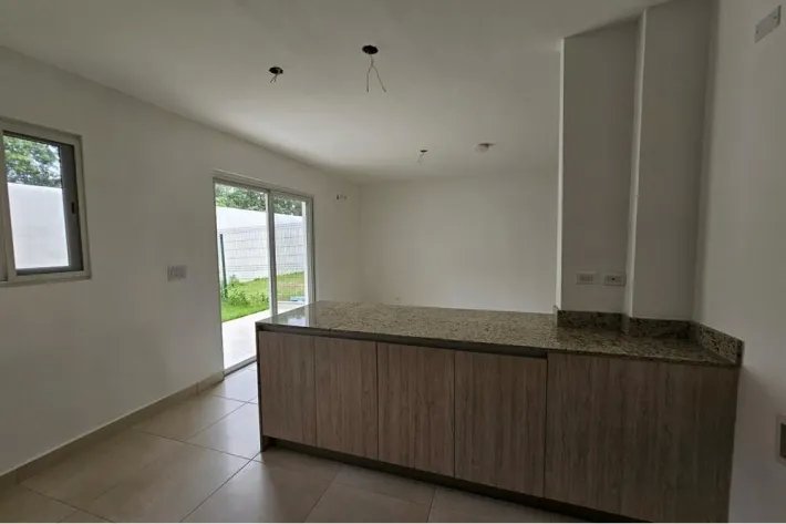 Venta de casa en Villa Sur - Town Home, Costa Sur