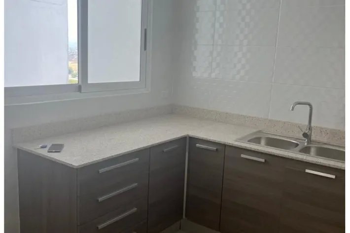 Venta de apartamento en PH Kings Park, Condado del Rey
