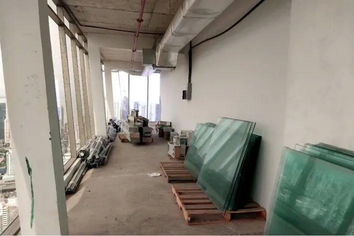 Se vende oficina en Torre Bicsa, Avenida Balboa