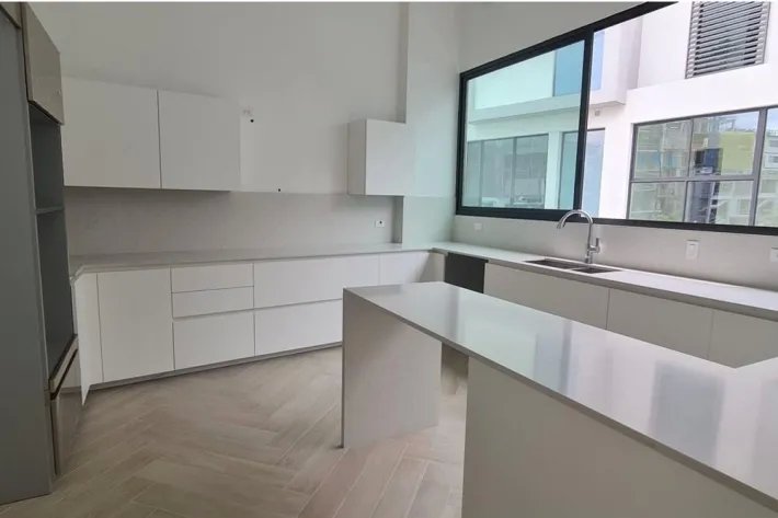 Se vende apartamento en Ocean Villas, Ocean Reef, Punta Pacífica