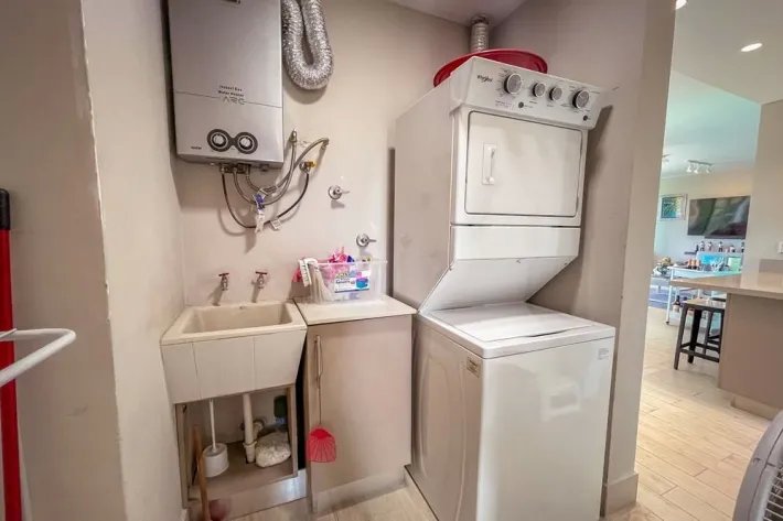 Se vende apartamento en Punta Barco, San Carlos