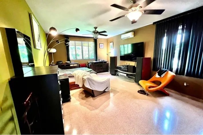 Venta de casa en La Loma, Hato Pintado