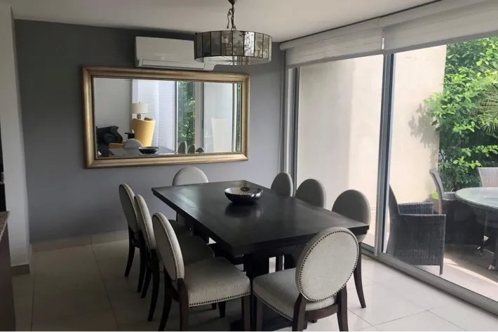 Venta de casa en Costa Sur Village, Juan Díaz