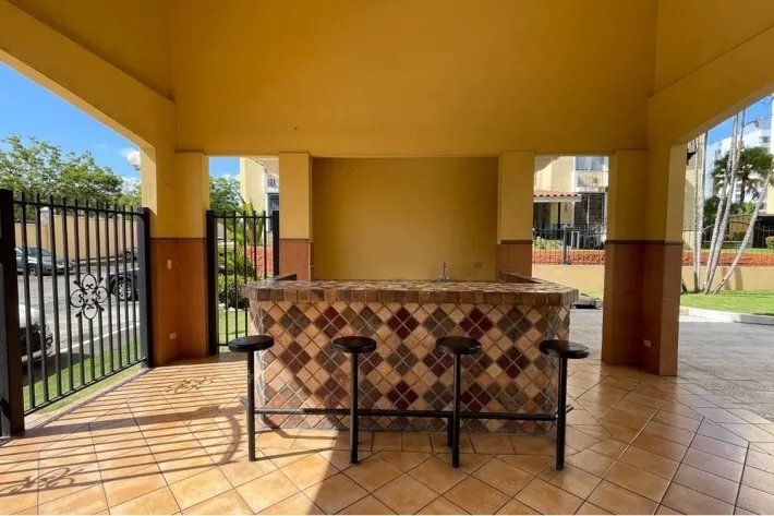 Se vende apartamento en PH McGregor Hill, Condado del Rey