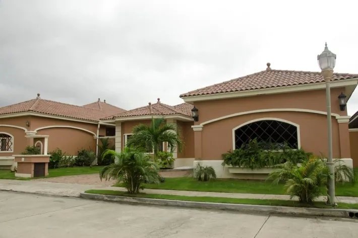 House for sale in Sunset Coast, Costa Sur