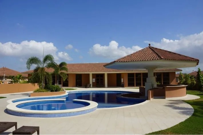 House for sale in Sunset Coast, Costa Sur