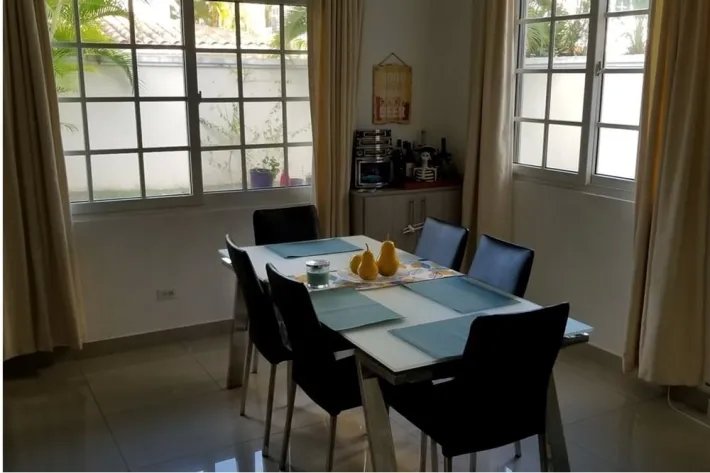 Se vende casa en Villa Valencia, Costa Sur
