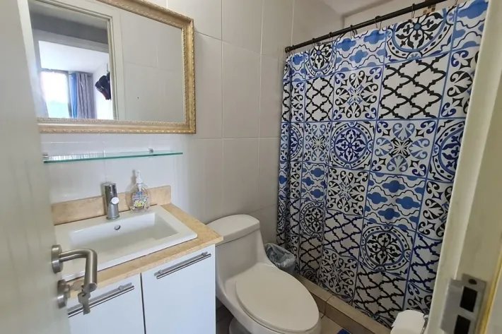 Venta de apartamento en Country Club, Condado del Rey
