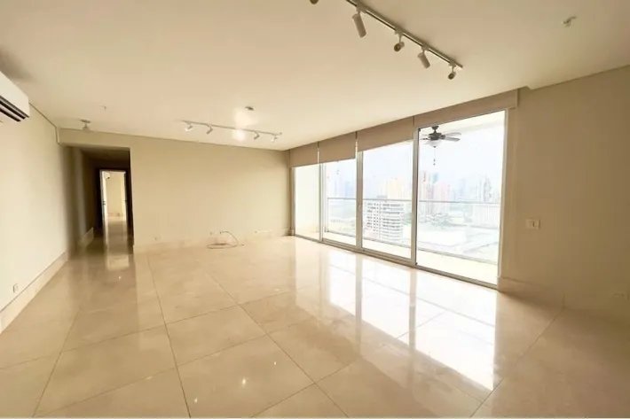 Apartment for sale in PH Windrose, Coco del Mar