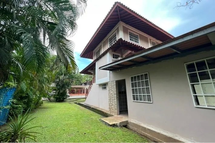 Venta de casa en Albrook, Panamá