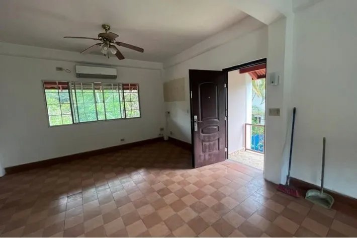 Venta de casa en Albrook, Panamá