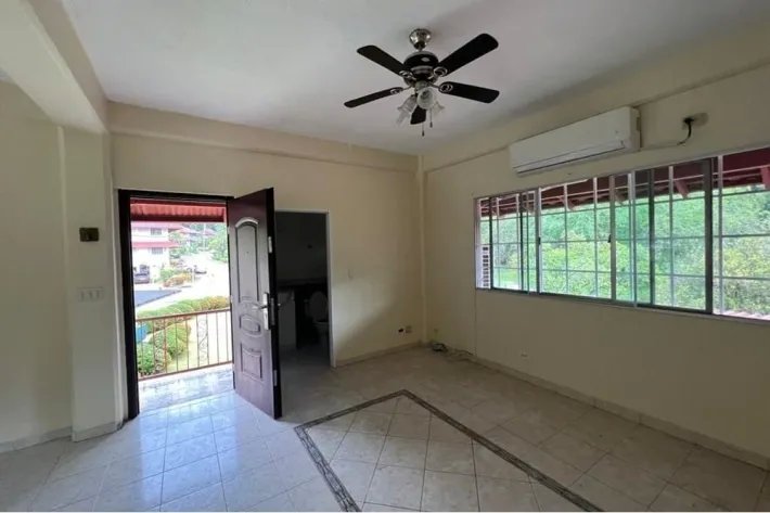 Venta de casa en Albrook, Panamá