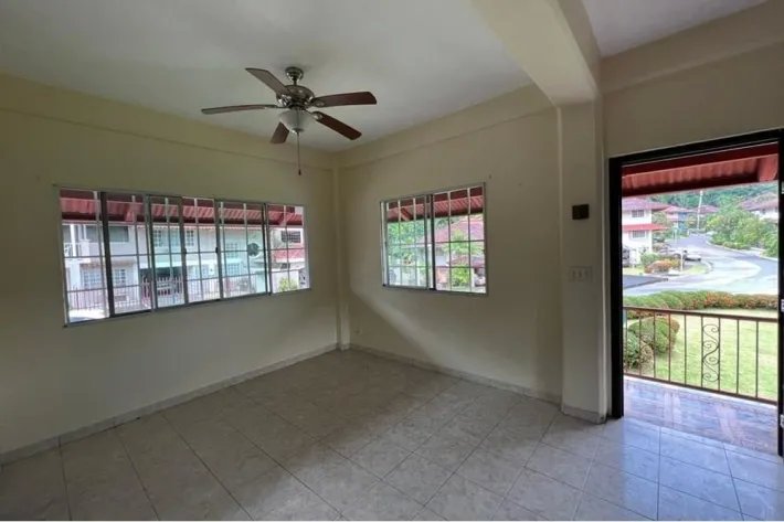 Venta de casa en Albrook, Panamá