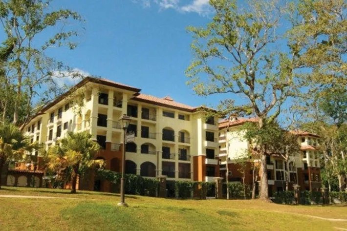 Se vende apartamento en Clayton, Panamá