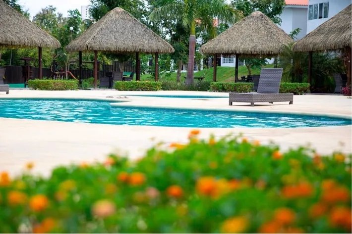Venta de casa de playa en Paradise Point, Coronado