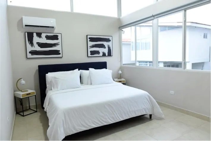 Venta de casa de playa en Paradise Point, Coronado