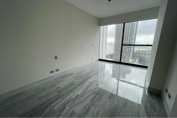 Venta de apartamento nuevo en PH Armani, Avenida Balboa