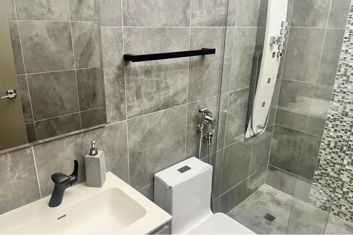 Luxury furnished apartment for sale in Costa del Este, Panama