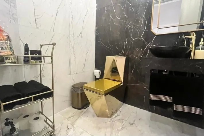 Luxury furnished apartment for sale in Costa del Este, Panama